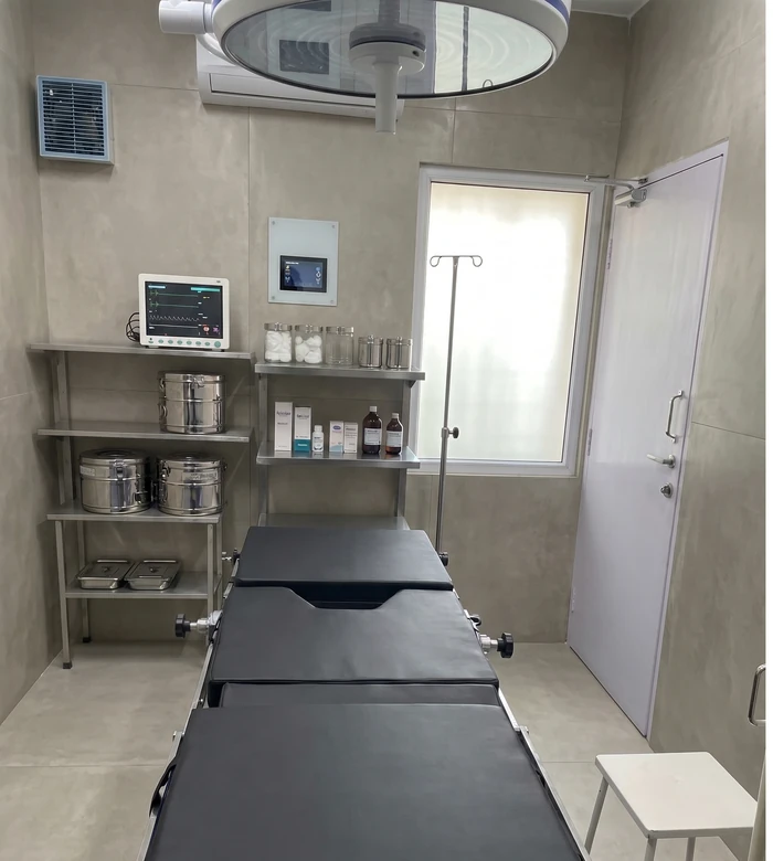 Sterile procedure room at NewLife Hospital Virar